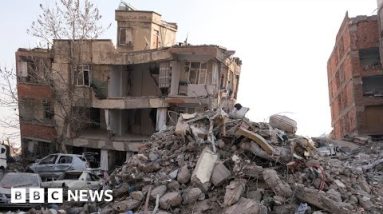 Turkey points arrest warrants for structures collapsed by earthquake – BBC Recordsdata