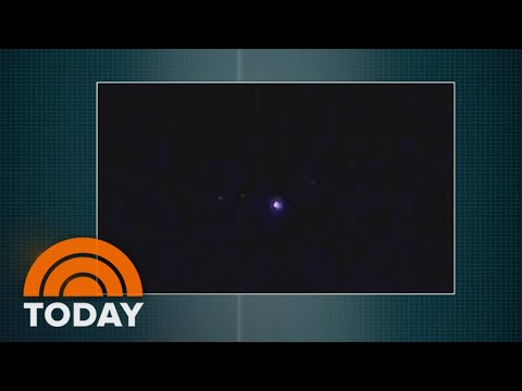 Pilot Shares Videos Of Weird UFO Sightings In Skies Over The US